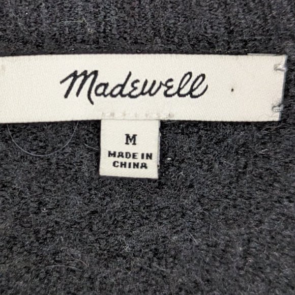 COPY - Madewell Wrap-Front Pullover Sweater in Coziest Yarn in Black Size M - Picture 5 of 8